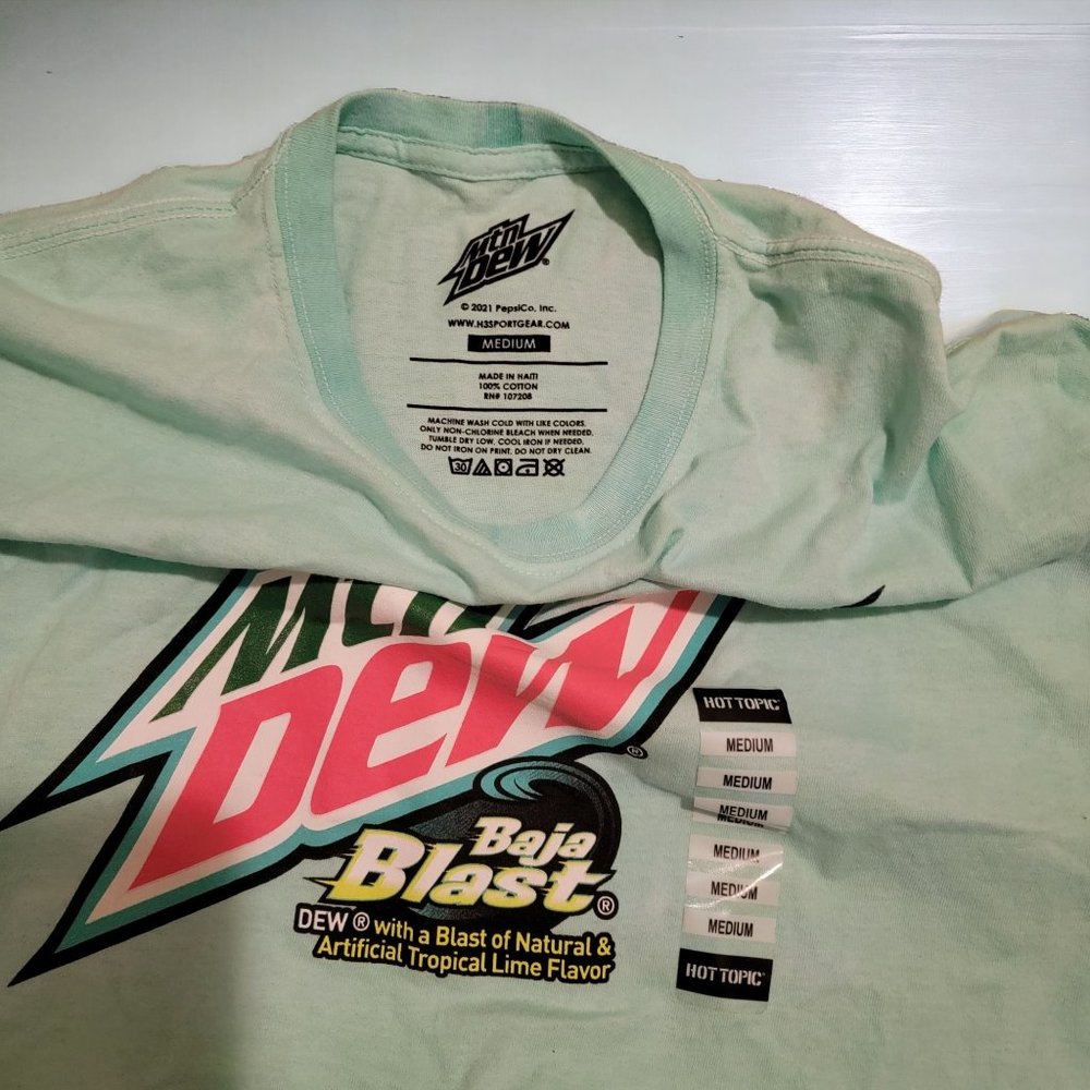 Mountain Dew Baja Blast Dye Unisex T-Shirt Size M - Picture 3 of 4
